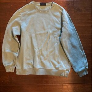 H&M light green sweatshirt
